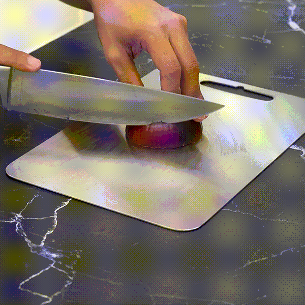 Minimalist London apartment kitchen with Yooje board